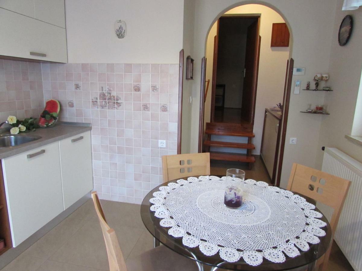 Apartment Ana Krnica Buitenkant foto