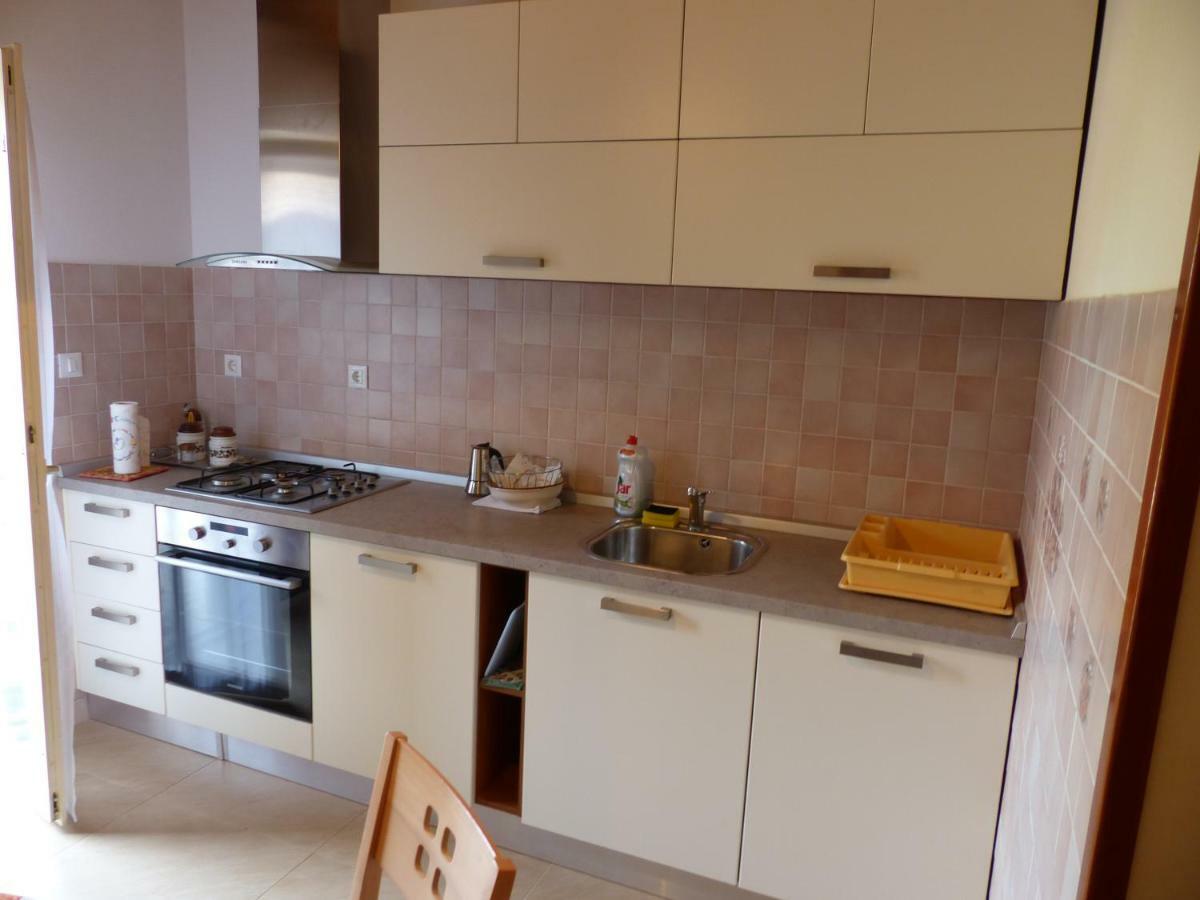 Apartment Ana Krnica Buitenkant foto